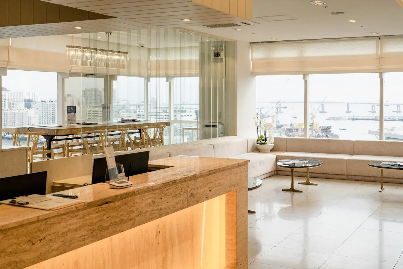 미소안의원 Misoan Clinic [ cosmetic plastic surgery, dermatology, skin care 釜山皮膚科 釜山成形外科 부산보톡스 부산필러 부산리프팅 ]